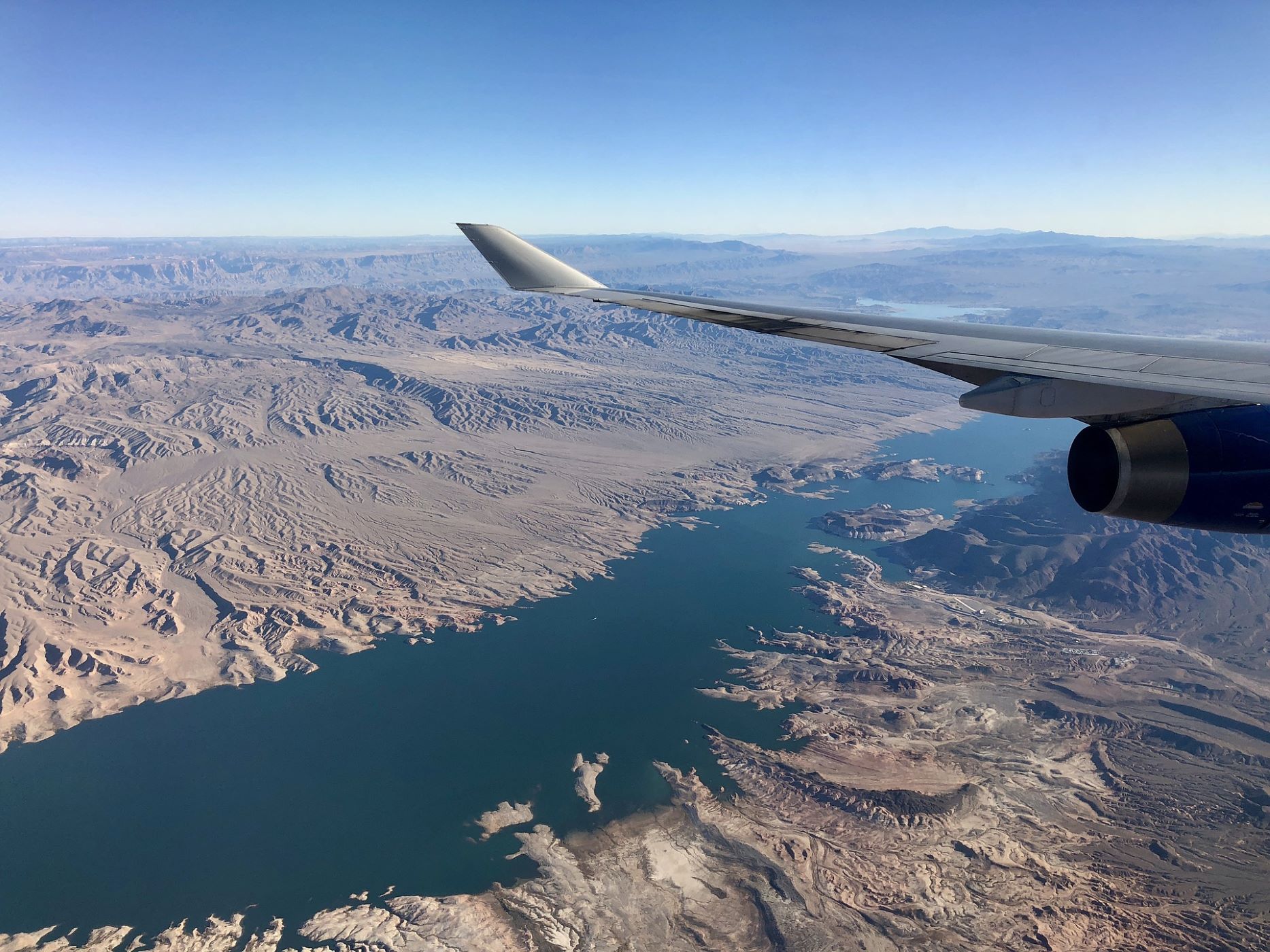 aeroplane-3654187_1920