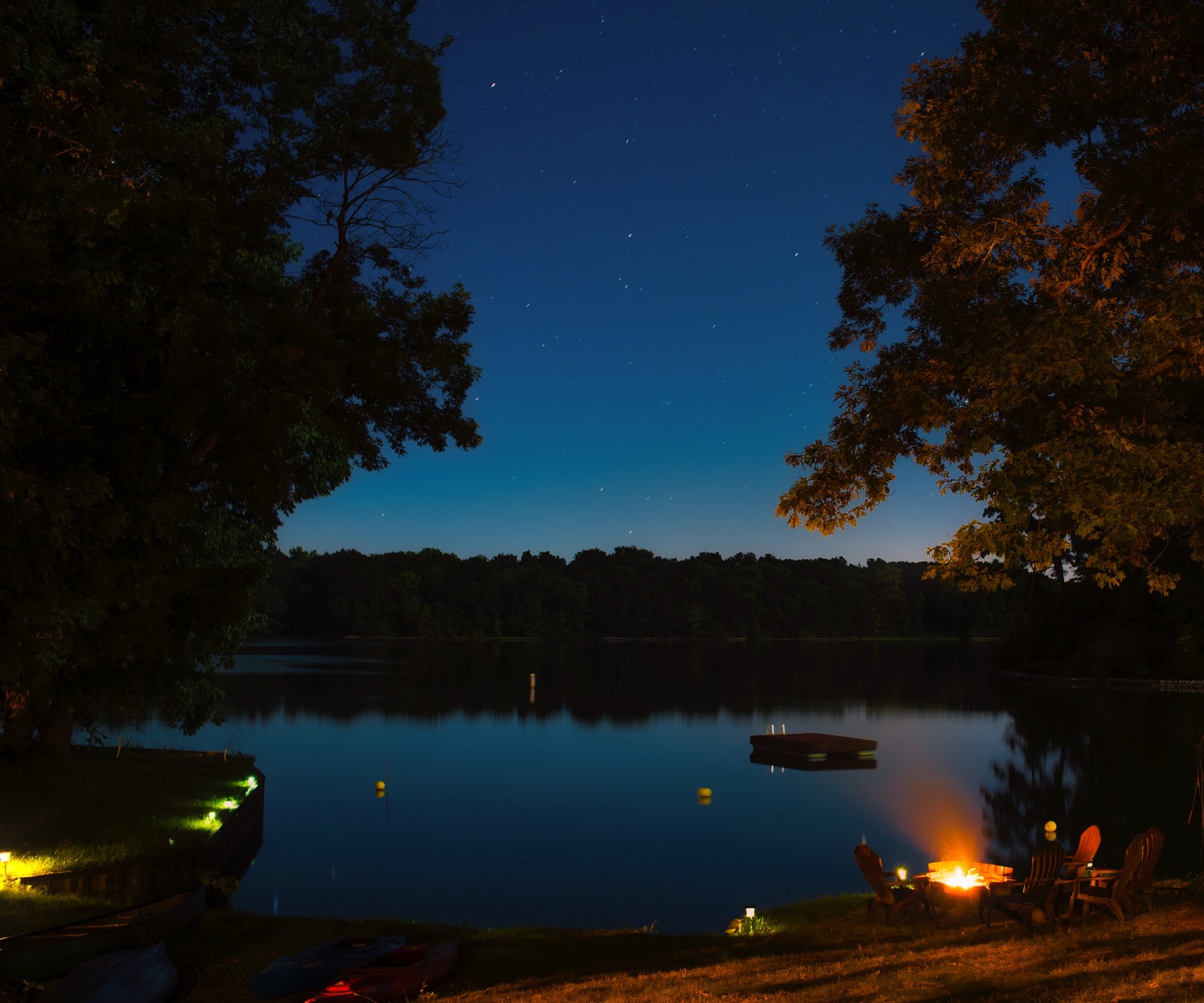 lake-sara-1892494